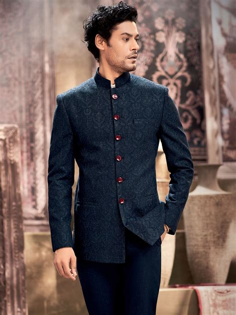 jodhpuri dress for men wedding.